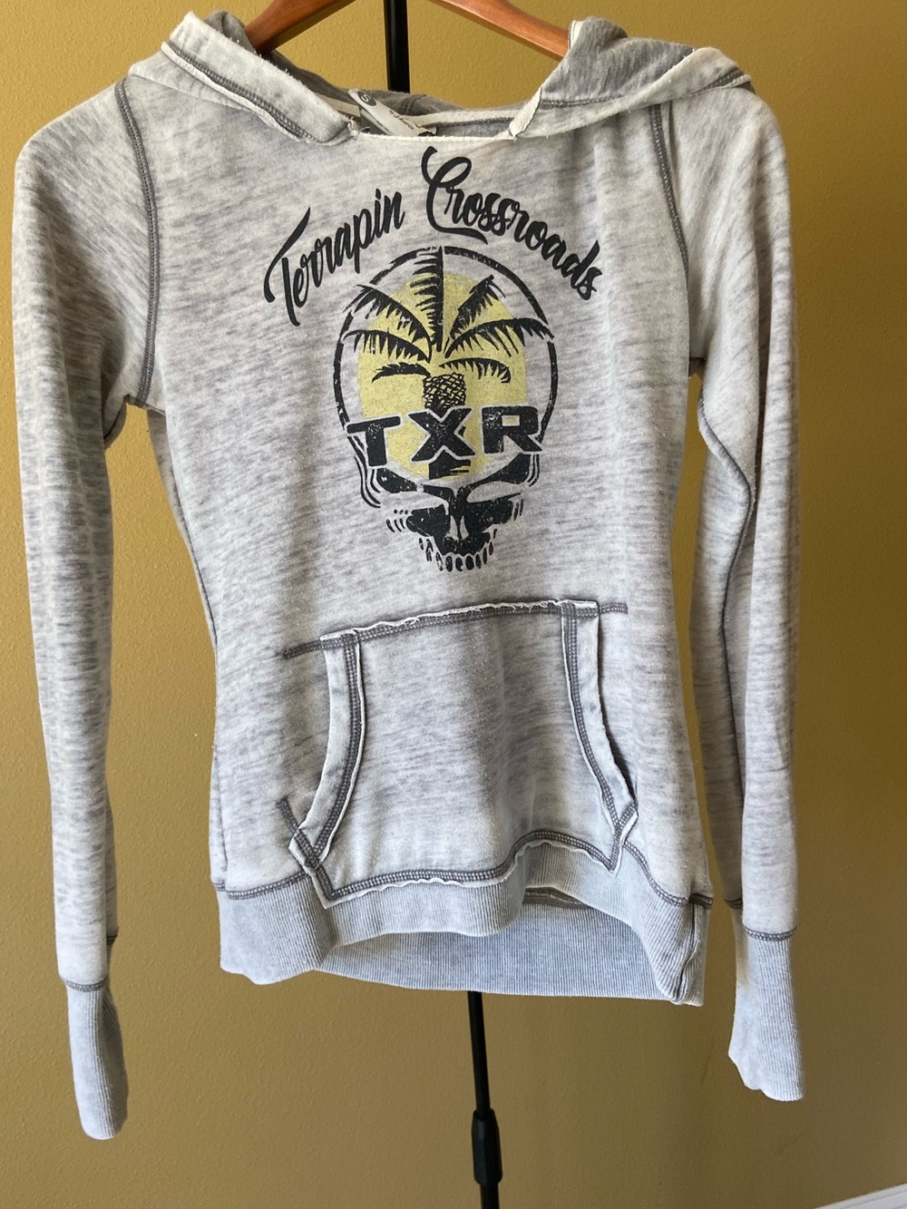 J. America ZEN lightweight Light Gray Hooded with Terrapin Crossroads graphic!